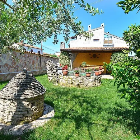 Apartment Fuer 4 Personen Ca 65 Qm In Rovinj, Istrien Istrische Riviera