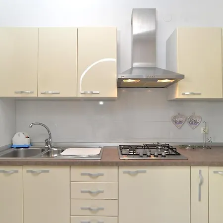 Fuer 4 Personen Ca 65 Qm In Rovinj, Istrien Istrische Riviera *